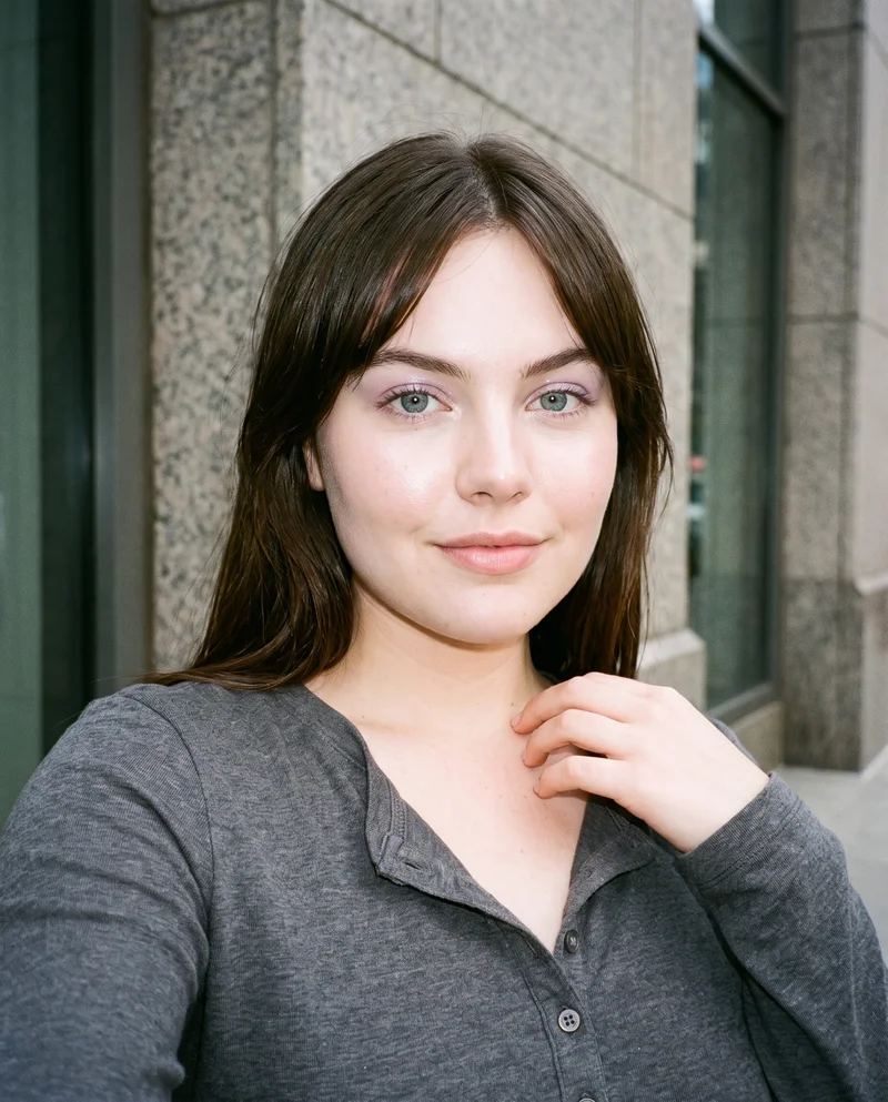 Women's Charcoal Henley Top, Selfie at Front, Clean Catalog lighting