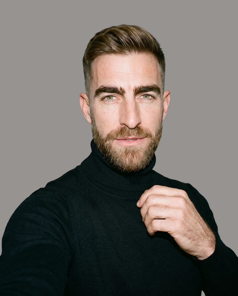 Men's Black Turtleneck, Selfie at Front, Studio Cutout lighting