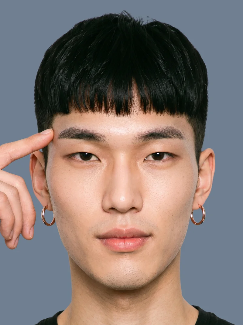 Men's Rose Gold Hoop Earrings, Head at Front, Studio Cutout lighting