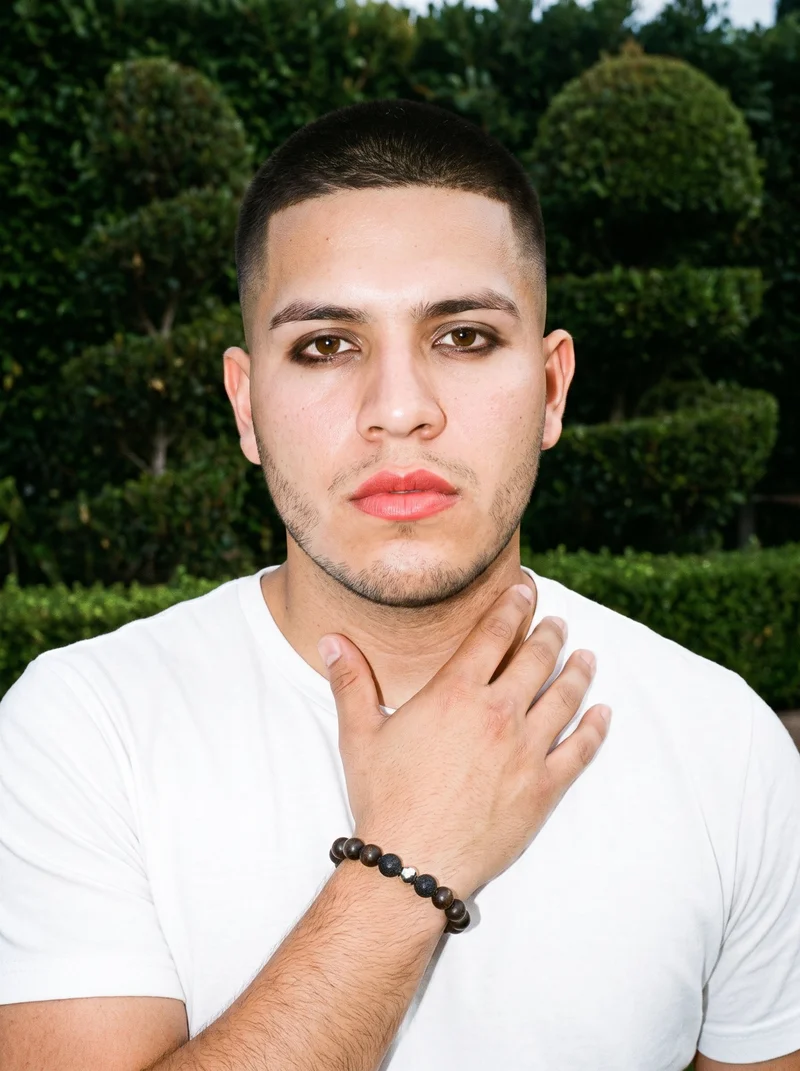 Men's Beaded Bracelet, Bust at Front, Flash Editorial lighting