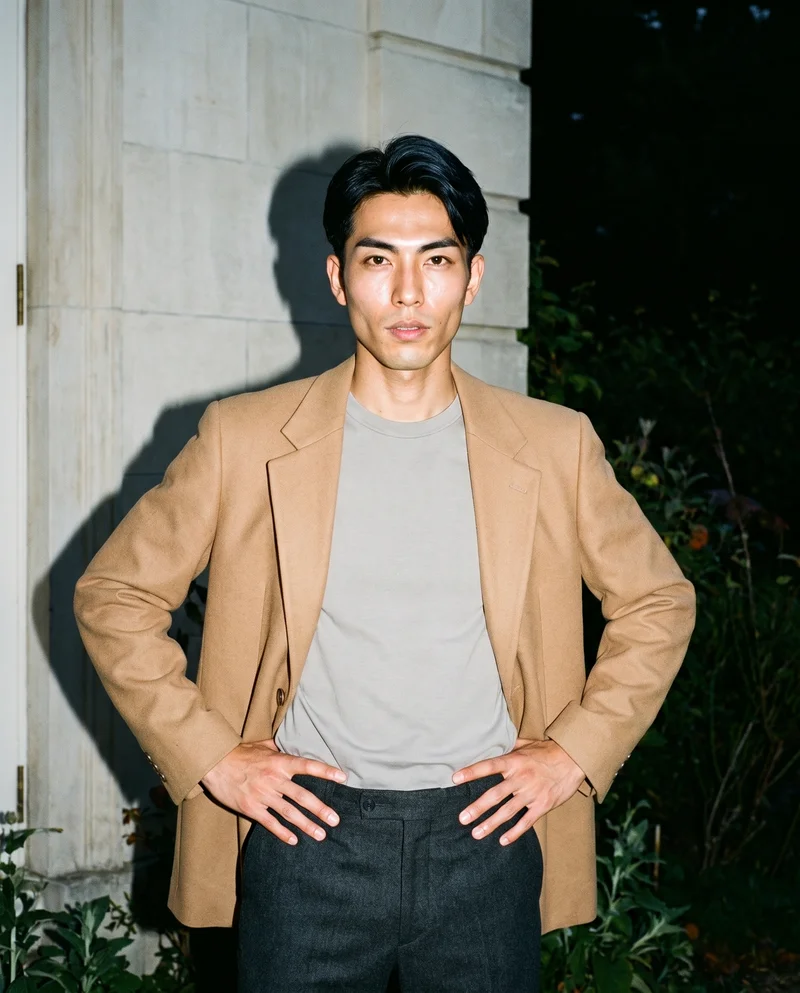 Men's Camel Oversized Blazer, Three-quarter length at Front, Flash Editorial lighting