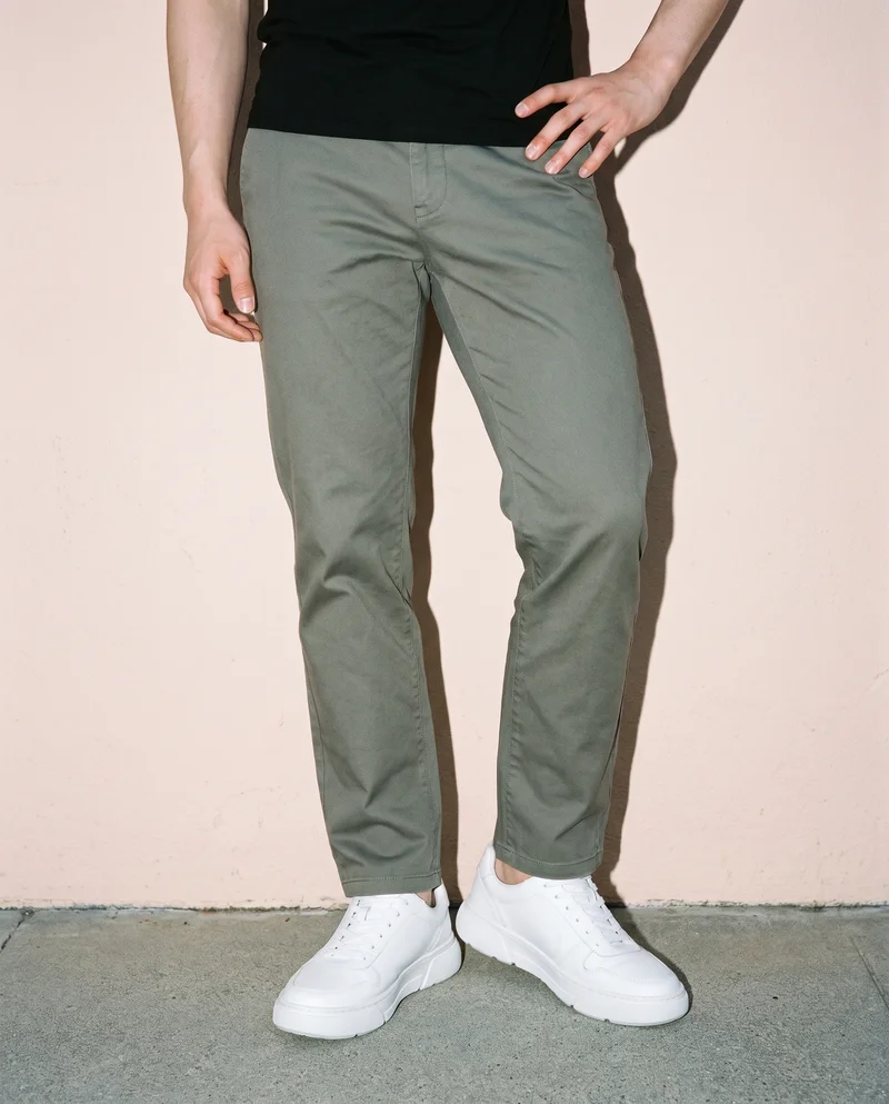 Men's Chunky White Sneakers, Lower body at Front, Flash Editorial lighting
