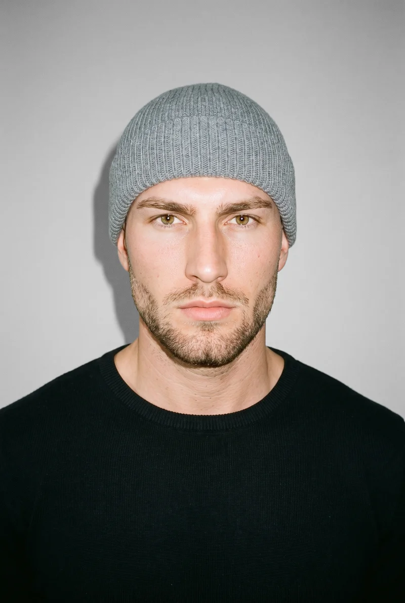 Men's Grey Ribbed Beanie, Bust at Three-quarter, Natural E-Commerce lighting